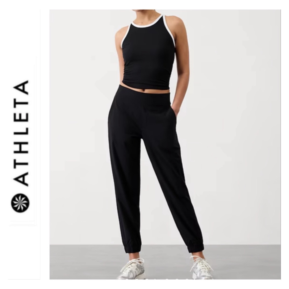 Athleta Brooklyn Black Jogger Women's Size 6 Stretch Comfort Secure Zip Pockets